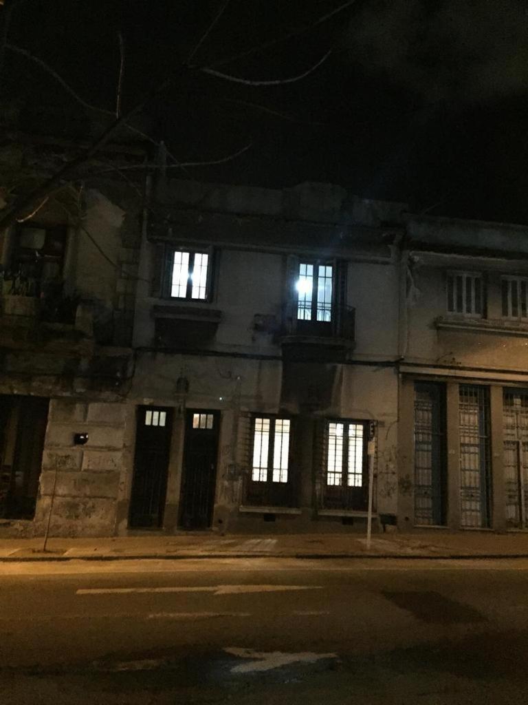 Ahiva Espacio Temporal Montevideo Exteriör bild